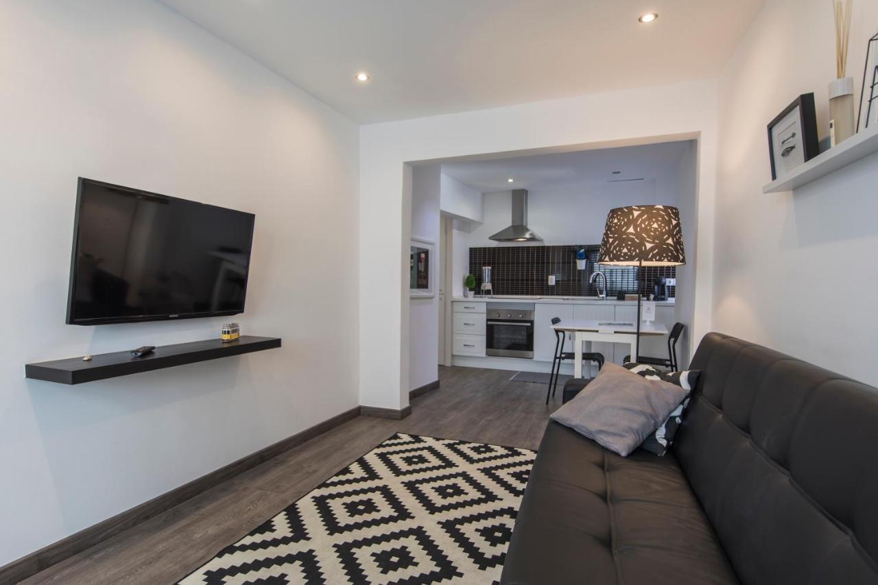 Alfama Typical Beco Da Adica Apartment ลิสบอน ภายนอก รูปภาพ